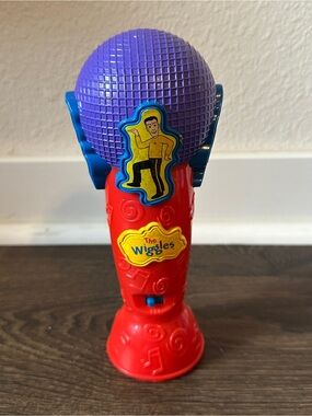 The Wiggles SING WITH ME Microphone - Spin Master, Plays 8 Different Songs
